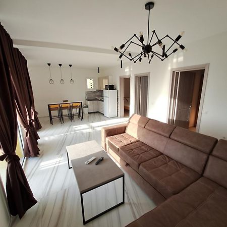 Apartments Miles يوتجيها المظهر الخارجي الصورة