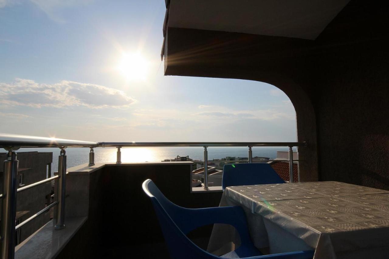 Apartments Miles يوتجيها المظهر الخارجي الصورة
