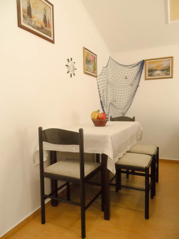Apartments Miles يوتجيها المظهر الخارجي الصورة