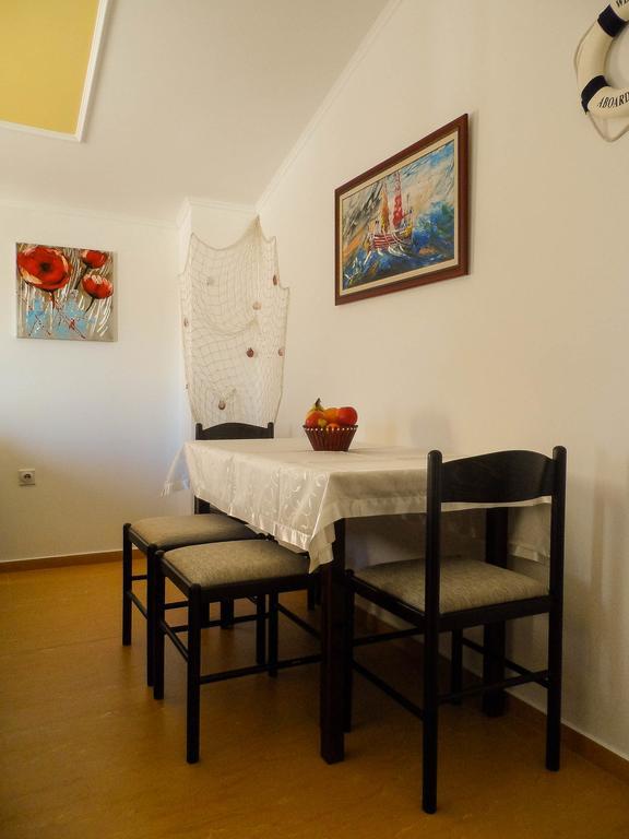 Apartments Miles يوتجيها المظهر الخارجي الصورة