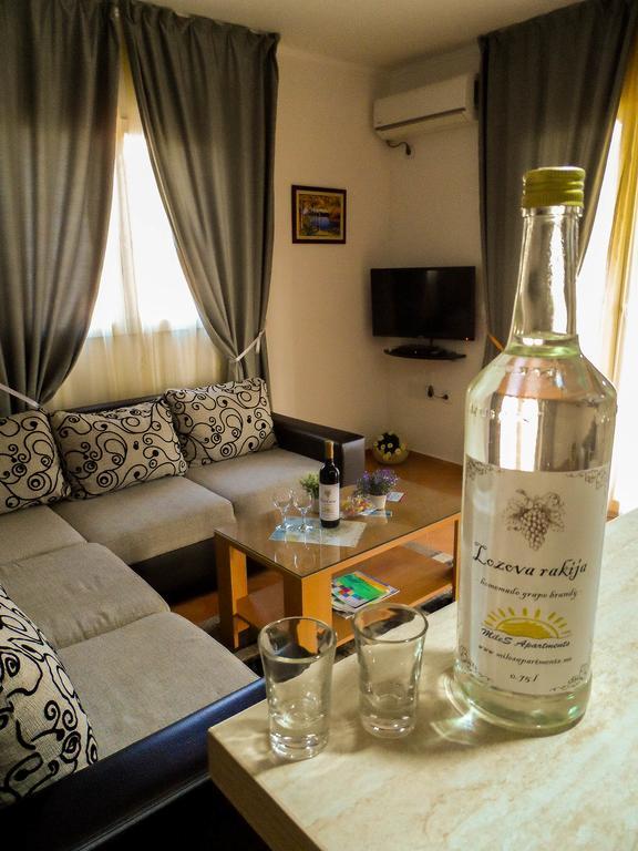 Apartments Miles يوتجيها المظهر الخارجي الصورة